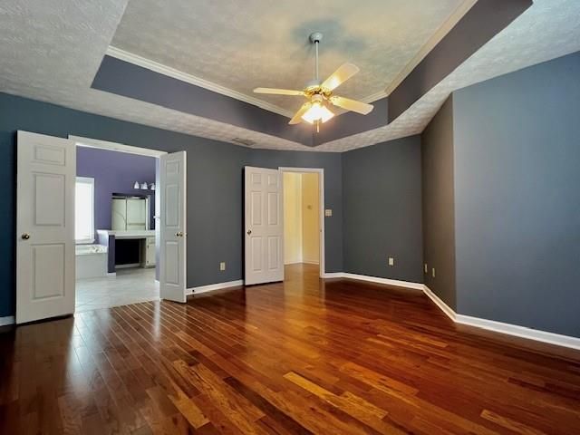 930 Cedar Bluff Trail SW, Lilburn, GA 30047