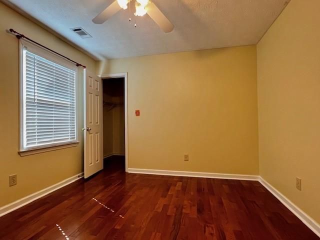 930 Cedar Bluff Trail SW, Lilburn, GA 30047