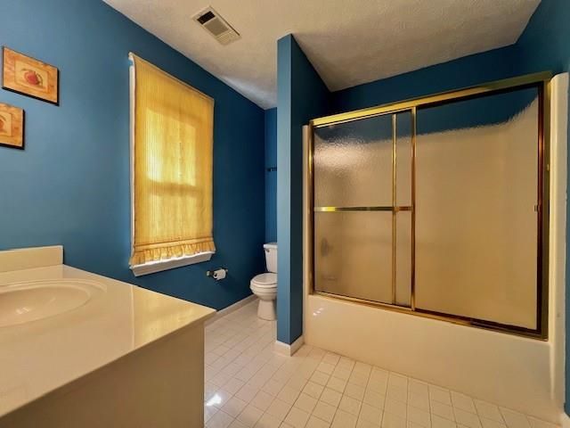 930 Cedar Bluff Trail SW, Lilburn, GA 30047