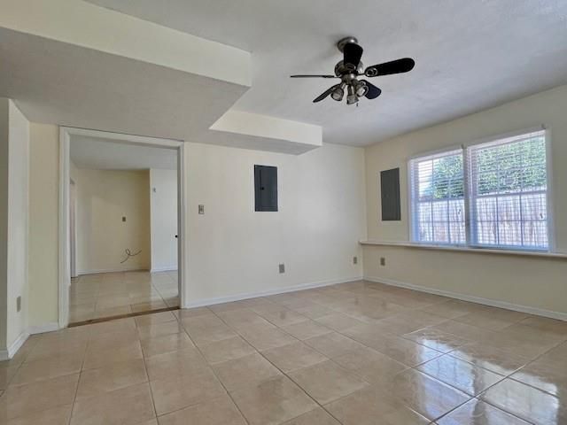 930 Cedar Bluff Trail SW, Lilburn, GA 30047