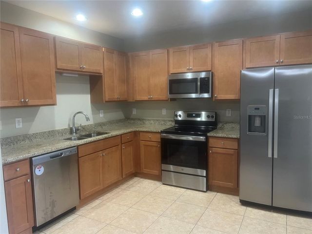 10825 NEWBRIDGE DRIVE, Riverview, FL 33579