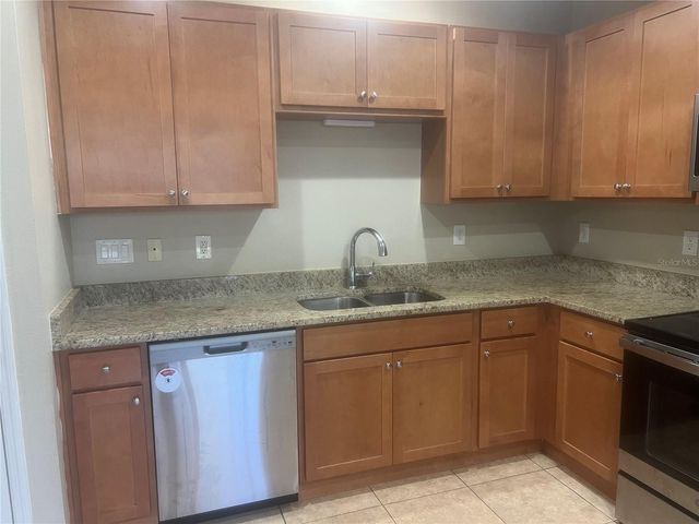 10825 NEWBRIDGE DRIVE, Riverview, FL 33579