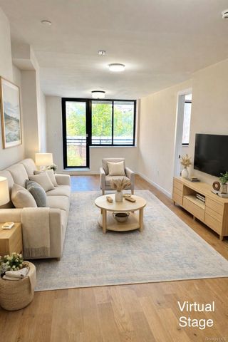 13222 41st Road 501, Flushing, NY 11355