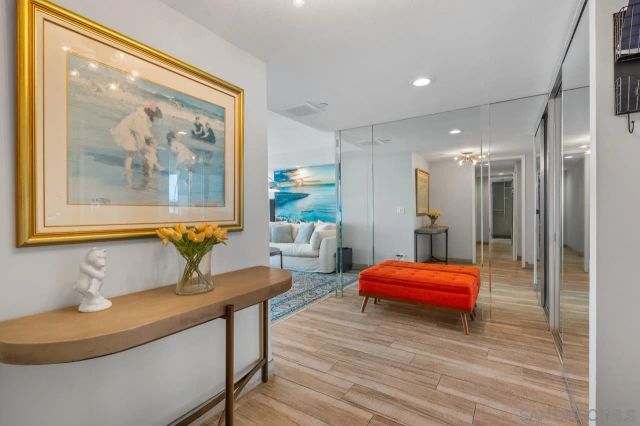 1810 Avenida Del Mundo 1606, Coronado, CA 92118