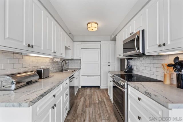 1810 Avenida Del Mundo 1606, Coronado, CA 92118