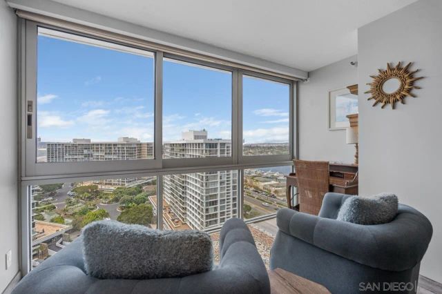 1810 Avenida Del Mundo 1606, Coronado, CA 92118