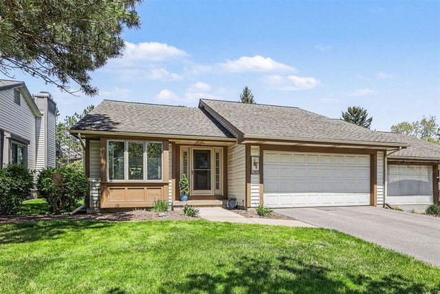 2869 Mulford Drive, Grand Rapids, MI 49546