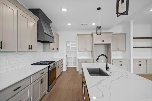 101 Kelton Lane, Hensley, AR 72065