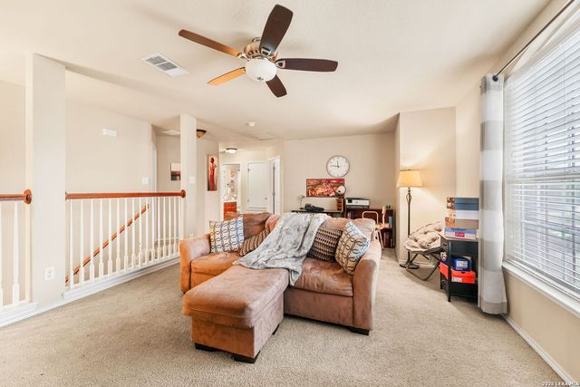 2949 ASHWOOD RD, Schertz, TX 78108