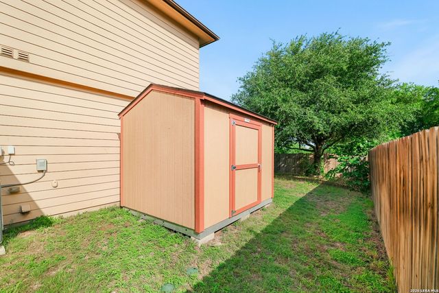 2949 ASHWOOD RD, Schertz, TX 78108