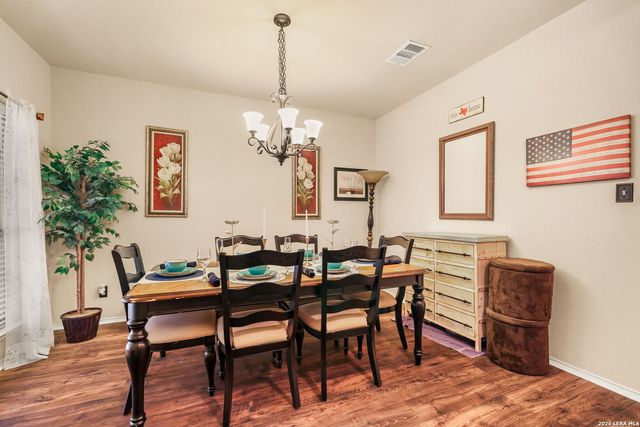 2949 ASHWOOD RD, Schertz, TX 78108