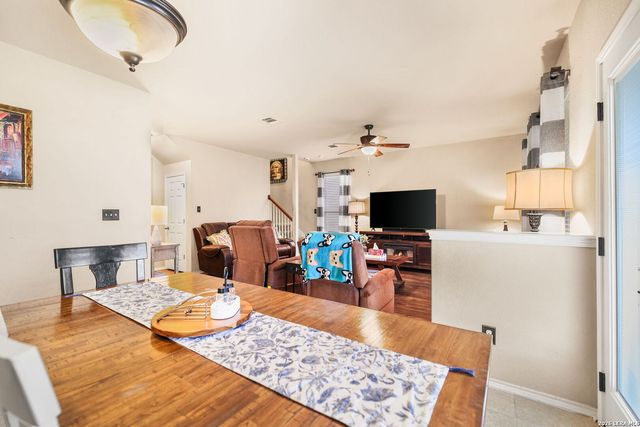 2949 ASHWOOD RD, Schertz, TX 78108