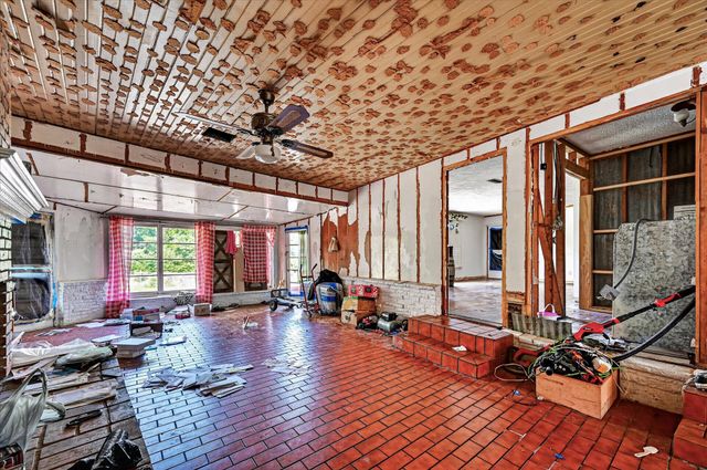 1148 Rock Creek Drive, Garland, TX 75040