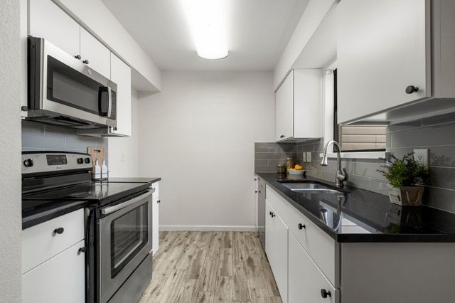 8400 Jamestown DR 310, Austin, TX 78758