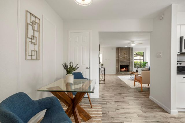 8400 Jamestown DR 310, Austin, TX 78758