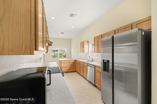 5392 Outlook Drive, Melbourne, FL 32940