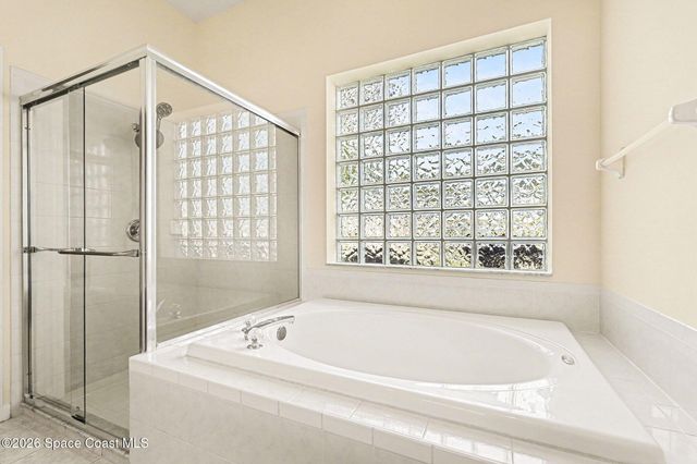 5392 Outlook Drive, Melbourne, FL 32940