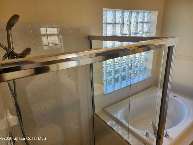 5392 Outlook Drive, Melbourne, FL 32940