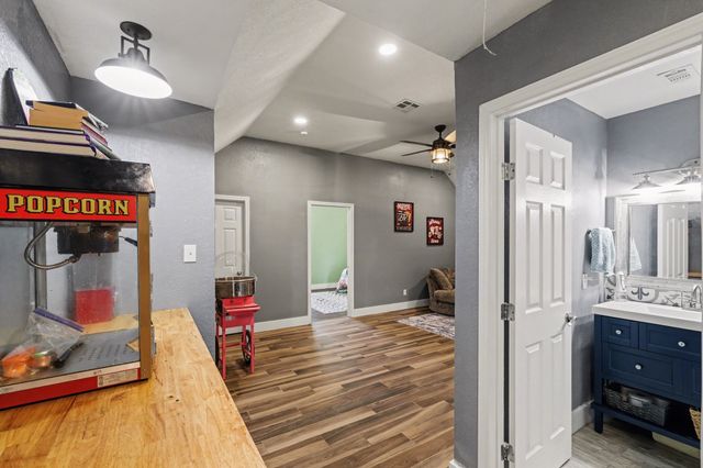 767 Farrar Road, Waxahachie, TX 75165