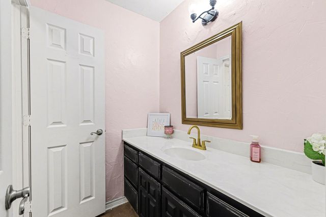 767 Farrar Road, Waxahachie, TX 75165