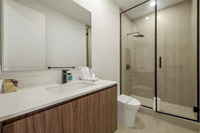 984 SW 10th Street 1, Miami, FL 33130