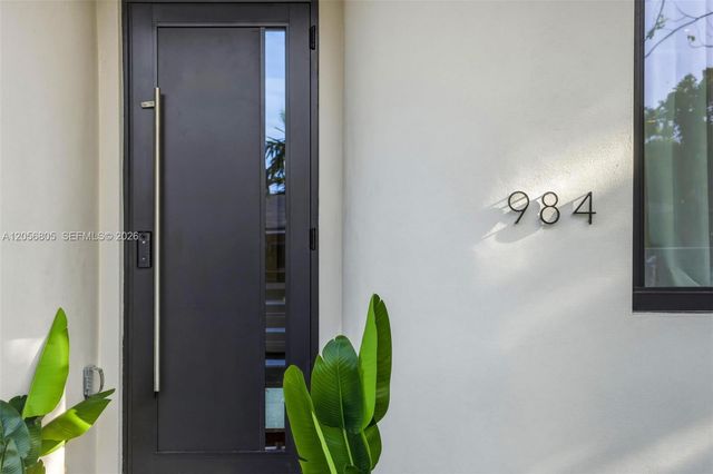 984 SW 10th Street 1, Miami, FL 33130
