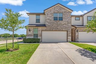 7114 Elgin Street, Pearland, TX 77584