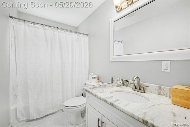 614 Gardenia Avenue, Royal Oak, MI 48067