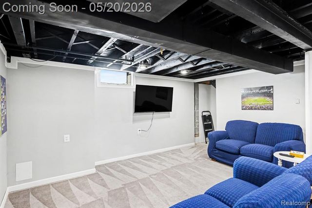 614 Gardenia Avenue, Royal Oak, MI 48067