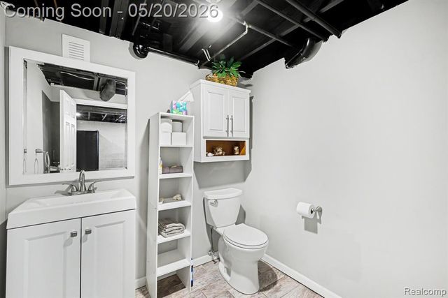 614 Gardenia Avenue, Royal Oak, MI 48067