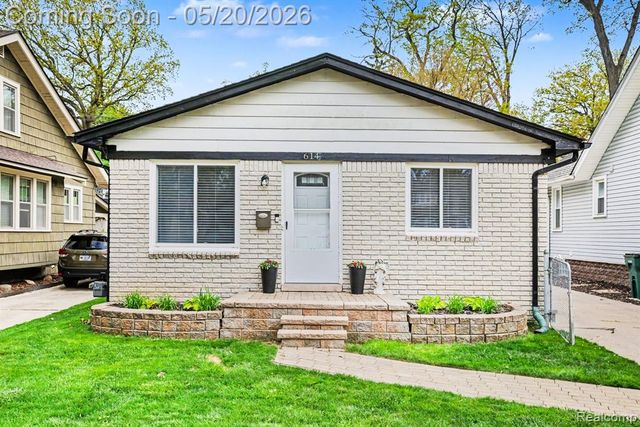 614 Gardenia Avenue, Royal Oak, MI 48067