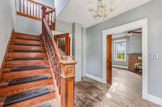 6605 Windward Street, Cincinnati, OH 45227