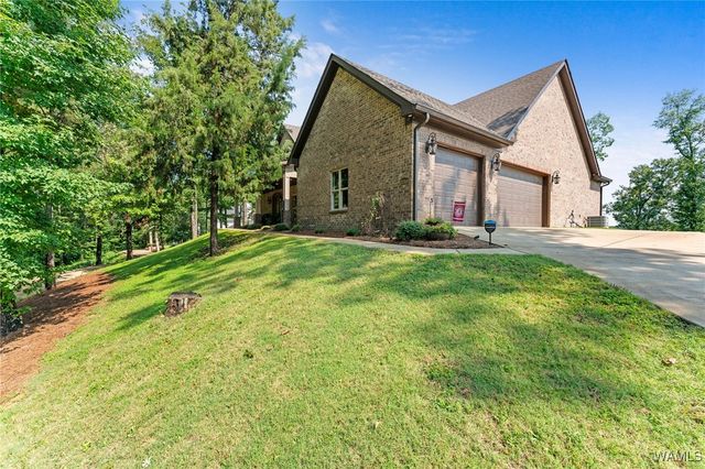 11760 High Cliff, Northport, AL 35475