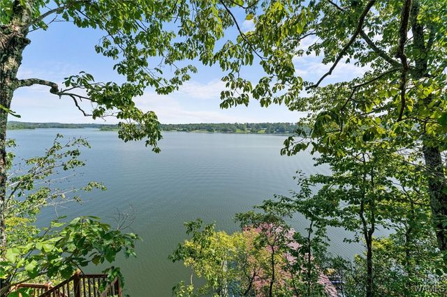 11760 High Cliff, Northport, AL 35475