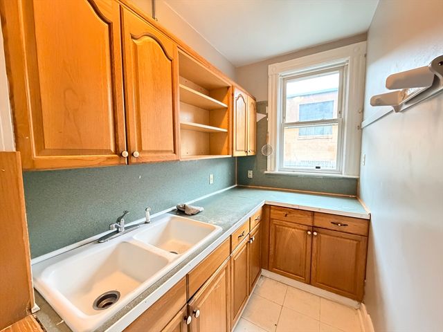 150 Franklin Street 1, Framingham, MA 01702