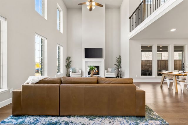 8533 Western, The Colony, TX 75056