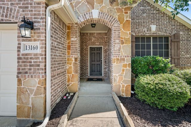 13160 Larks View Point, Fort Worth, TX 76244