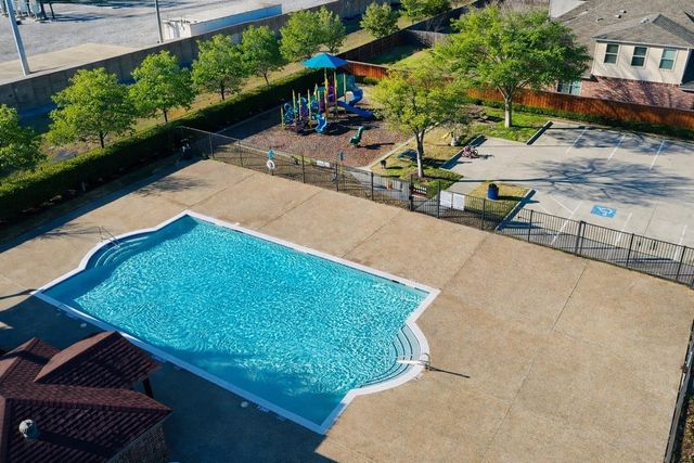 13160 Larks View Point, Fort Worth, TX 76244