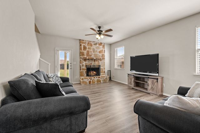 13160 Larks View Point, Fort Worth, TX 76244