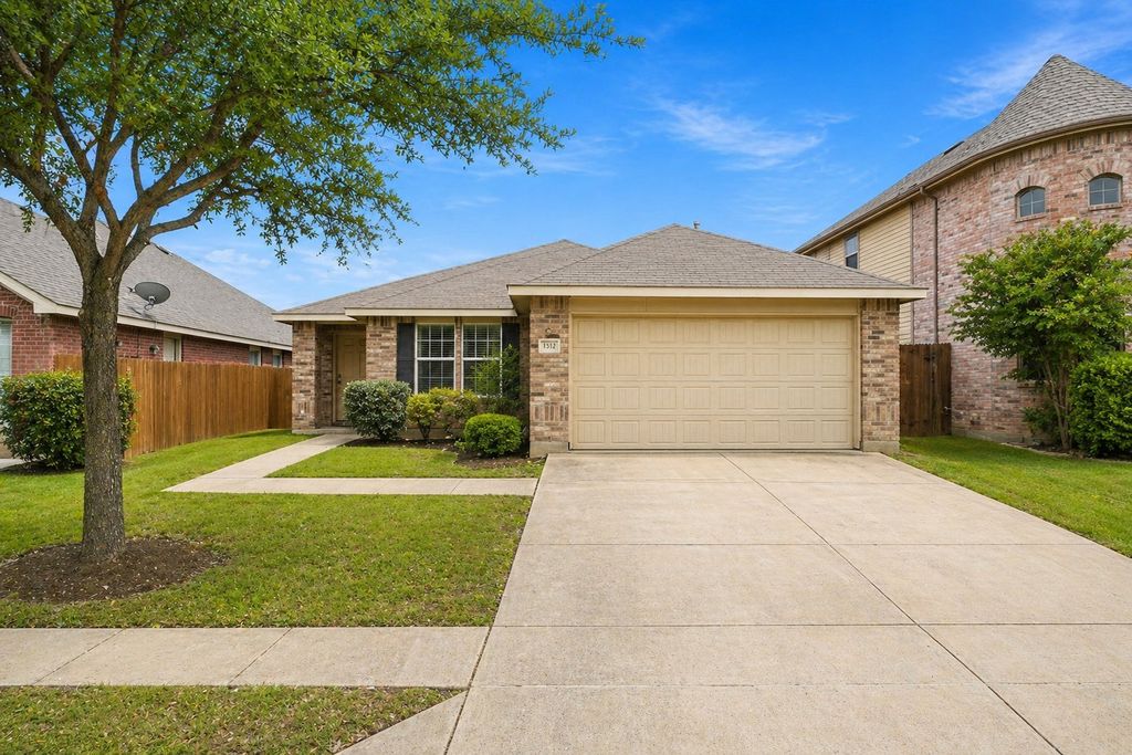 1312 Amazon Drive, Fort Worth, TX 76247