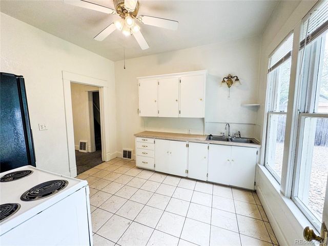 322 Broadway St, Sterling, CO 80751