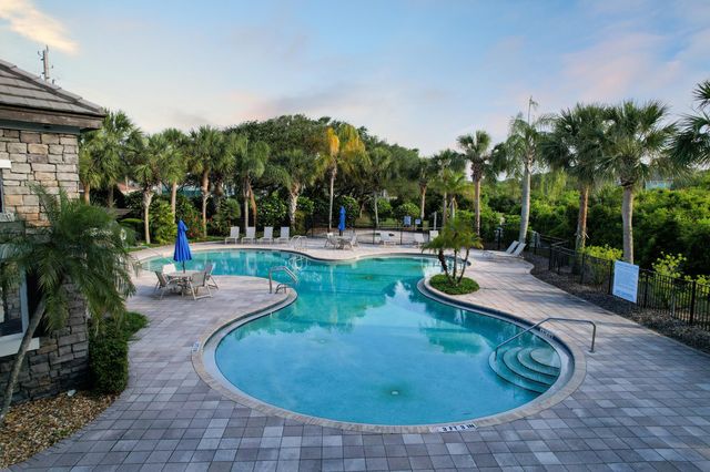 705 Ocean Gate Ln, St Augustine, FL 32080