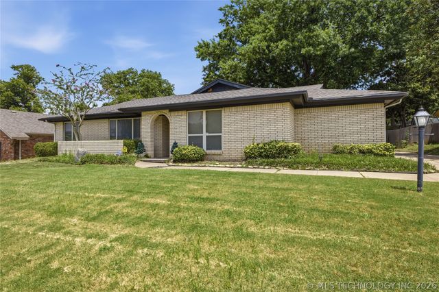 5525 S 66th East Avenue, Tulsa, OK 74145