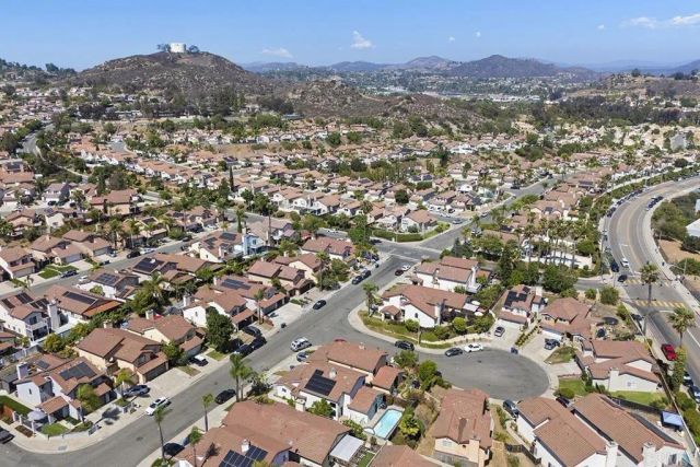 12027 VIA HACIENDA, El Cajon, CA 92019