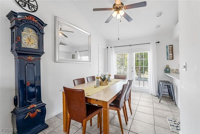 3518 SW 8th CT, Cape Coral, FL 33914