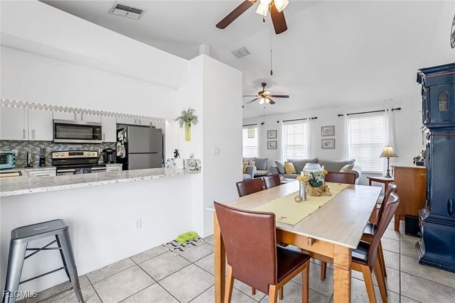 3518 SW 8th CT, Cape Coral, FL 33914