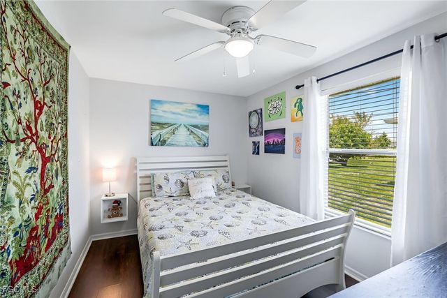 3518 SW 8th CT, Cape Coral, FL 33914