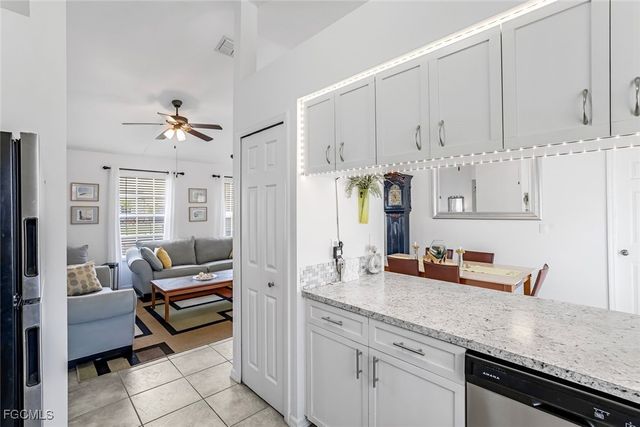 3518 SW 8th CT, Cape Coral, FL 33914