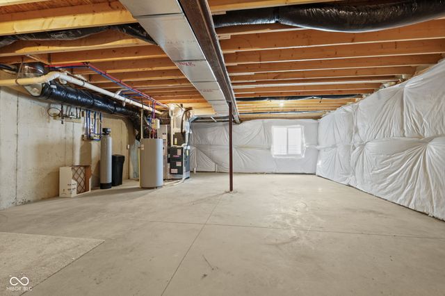 19214 Foley Drive, Westfield, IN 46074