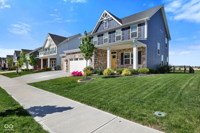 19214 Foley Drive, Westfield, IN 46074